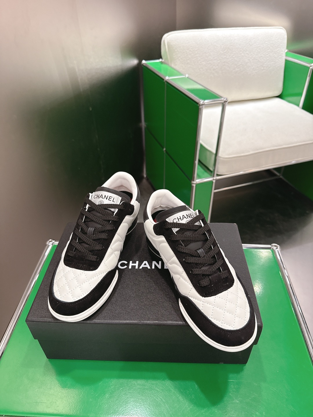 Chanel Style White Leather Women's Shoes style reference detail image 2 from source 784214