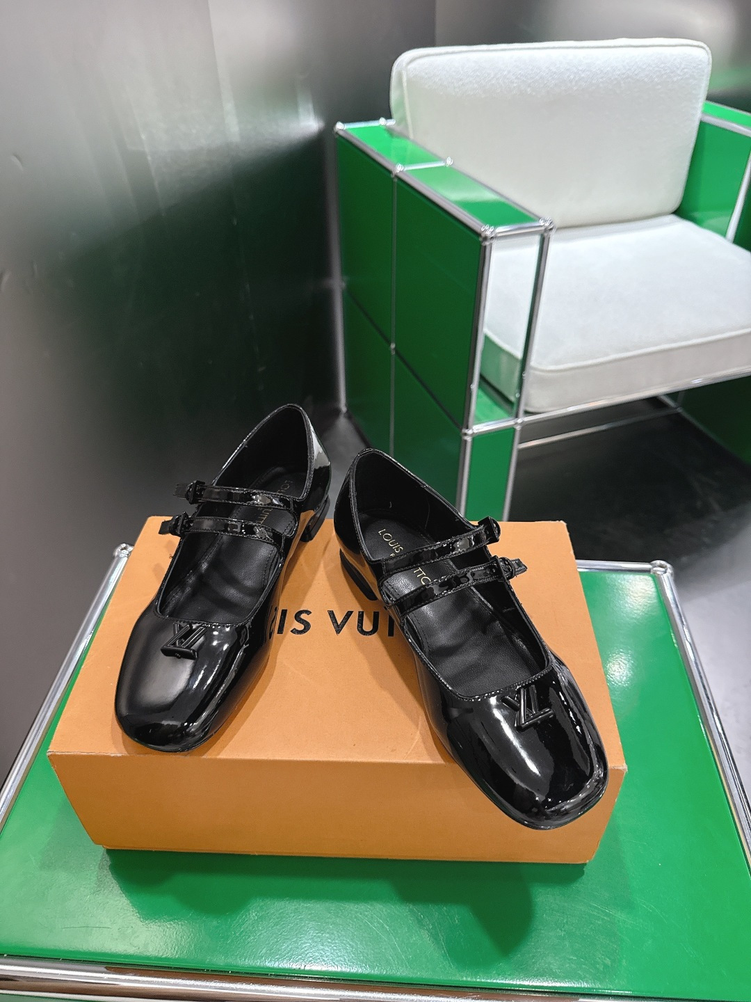 LV Style Leather Women's Shoes Lookbook Reference image 2