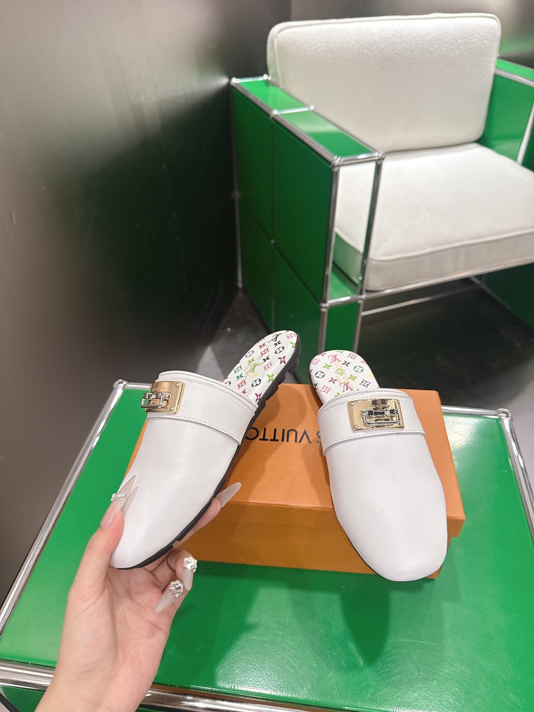 LV Style Black Leather Women's Shoes Lookbook Reference image 2
