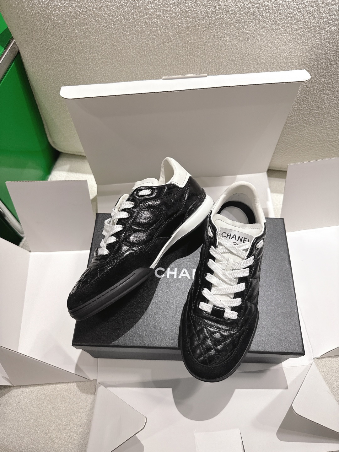 Chanel Style White Leather Women's Shoes style reference detail image 3 from source 784211