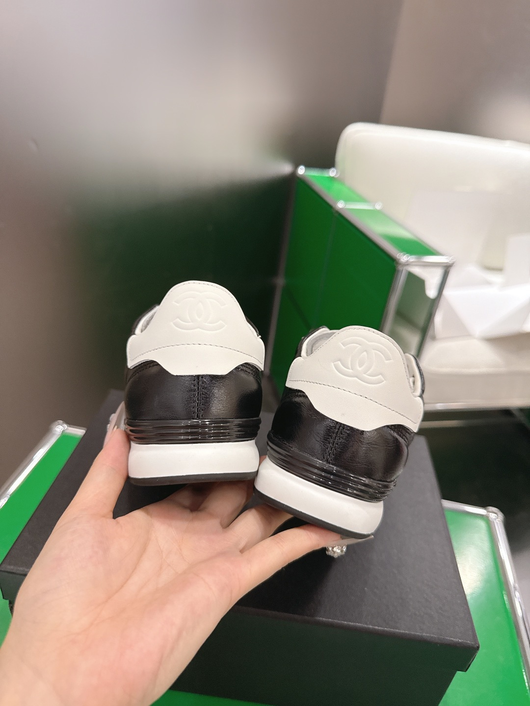 Chanel Style White Leather Women's Shoes style reference detail image 8 from source 784211