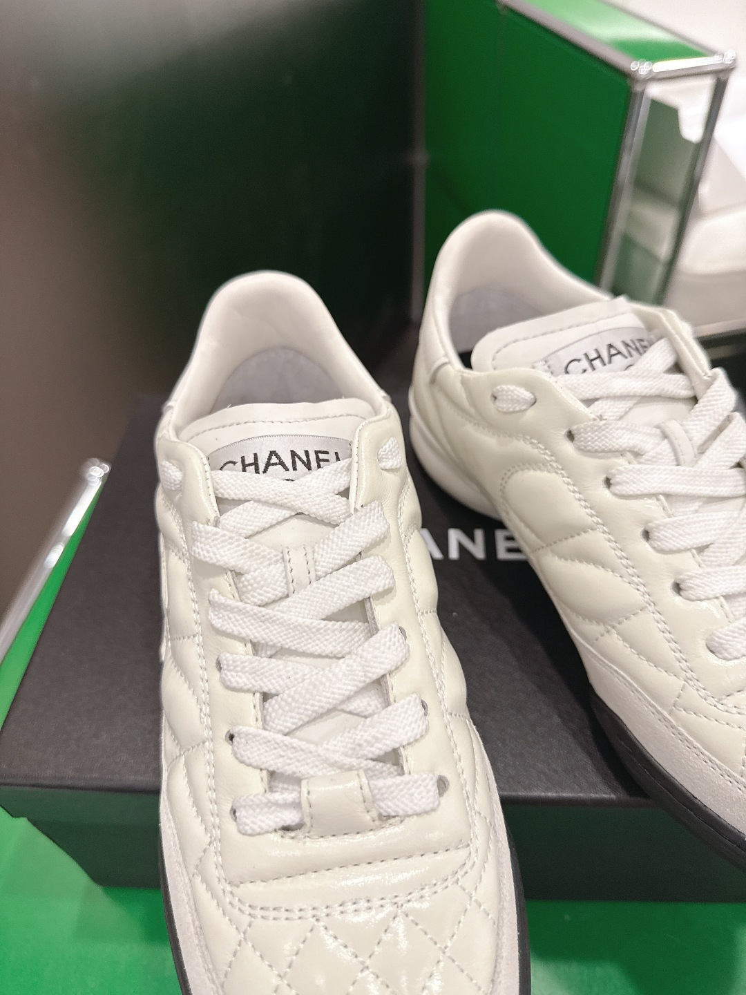 Chanel Style White Leather Women's Shoes style reference detail image 6 from source 784212