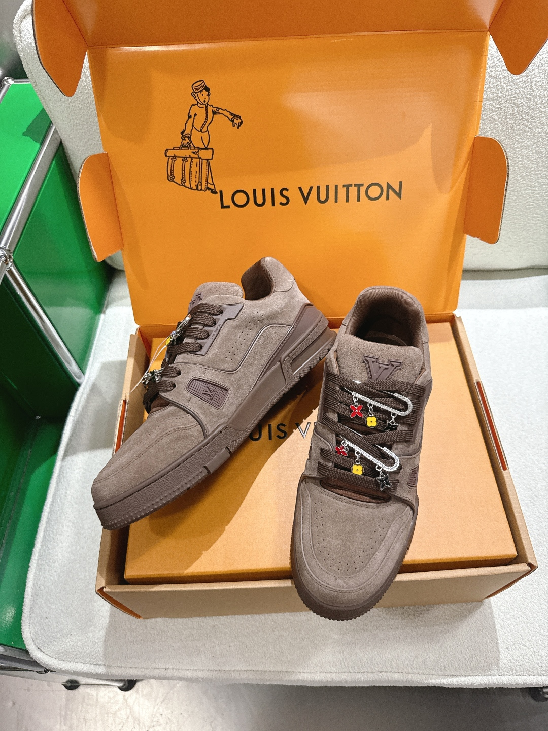 Louis Vuitton Vuiton 路易威登 新款 LV Trainer系列板鞋篮球鞋 ‼