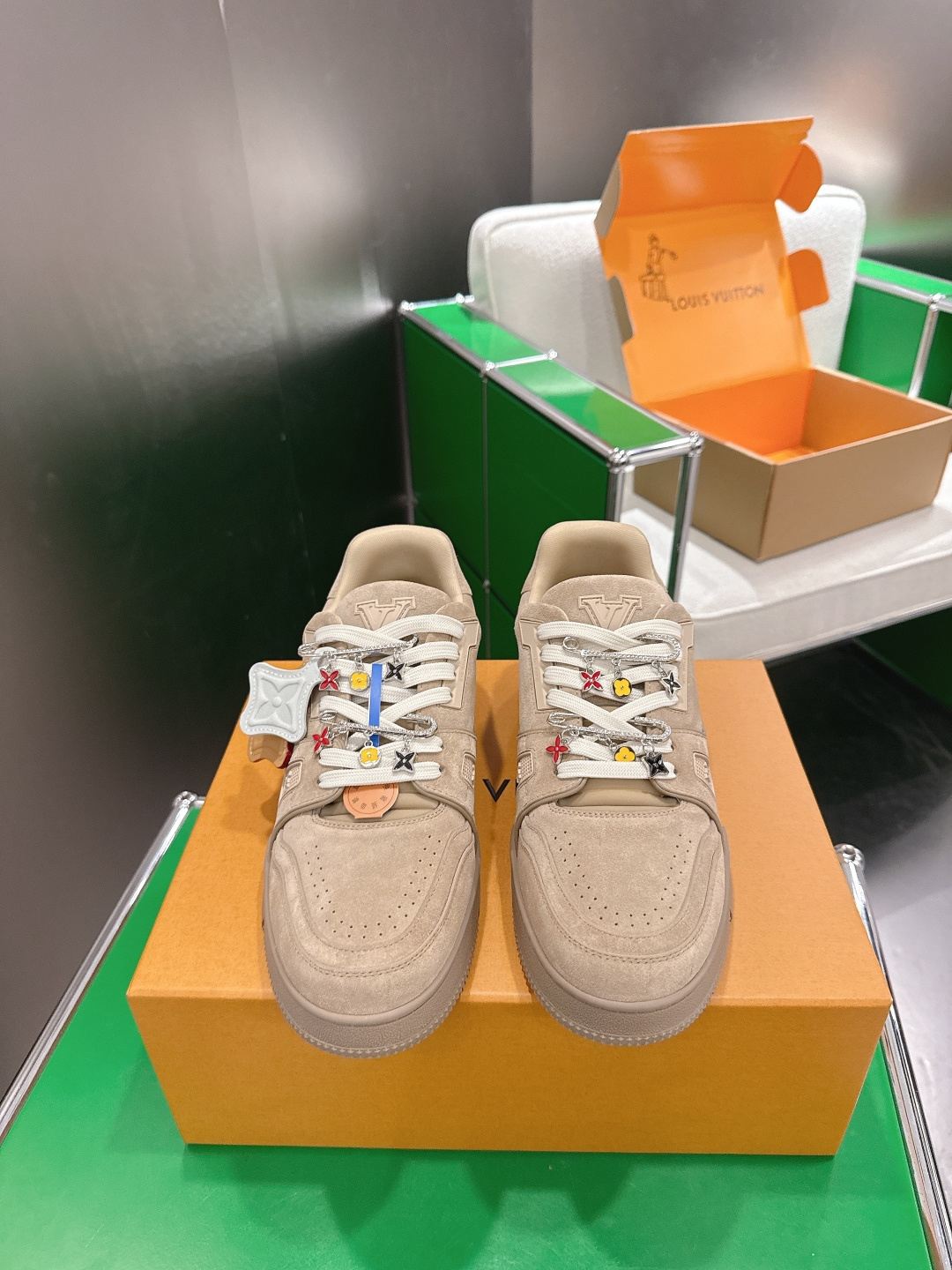Louis Vuitton Vuiton 路易威登 新款 LV Trainer系列板鞋篮球鞋 ‼