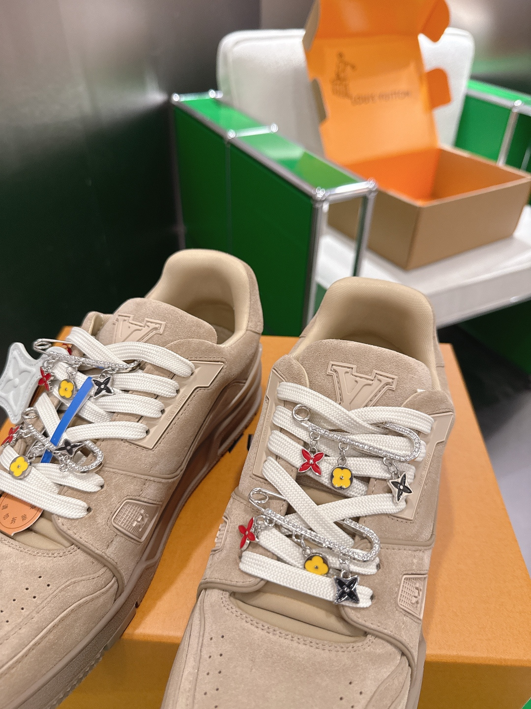 Louis Vuitton Vuiton 路易威登 新款 LV Trainer系列板鞋篮球鞋 ‼
