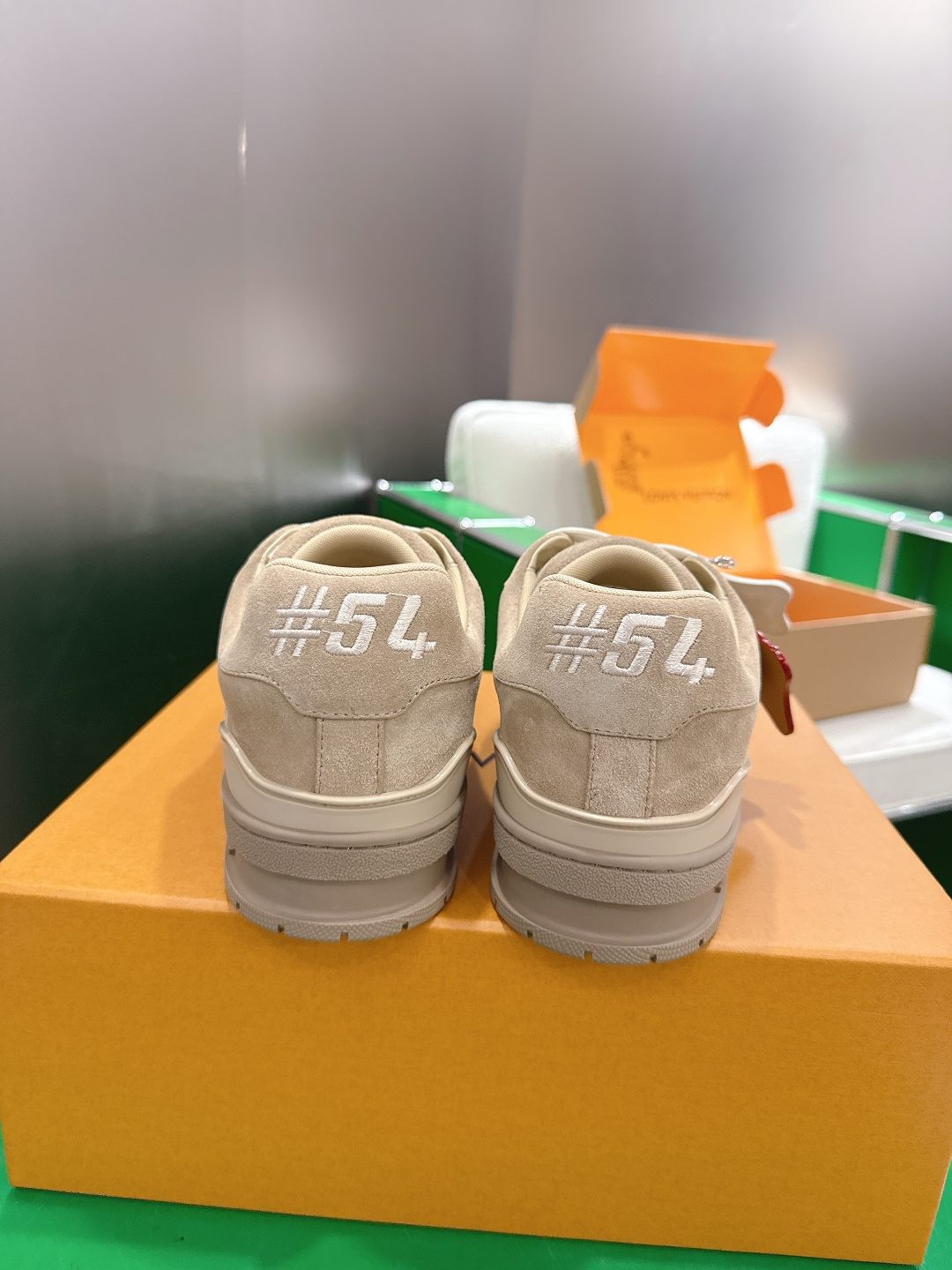 Louis Vuitton Vuiton 路易威登 新款 LV Trainer系列板鞋篮球鞋 ‼