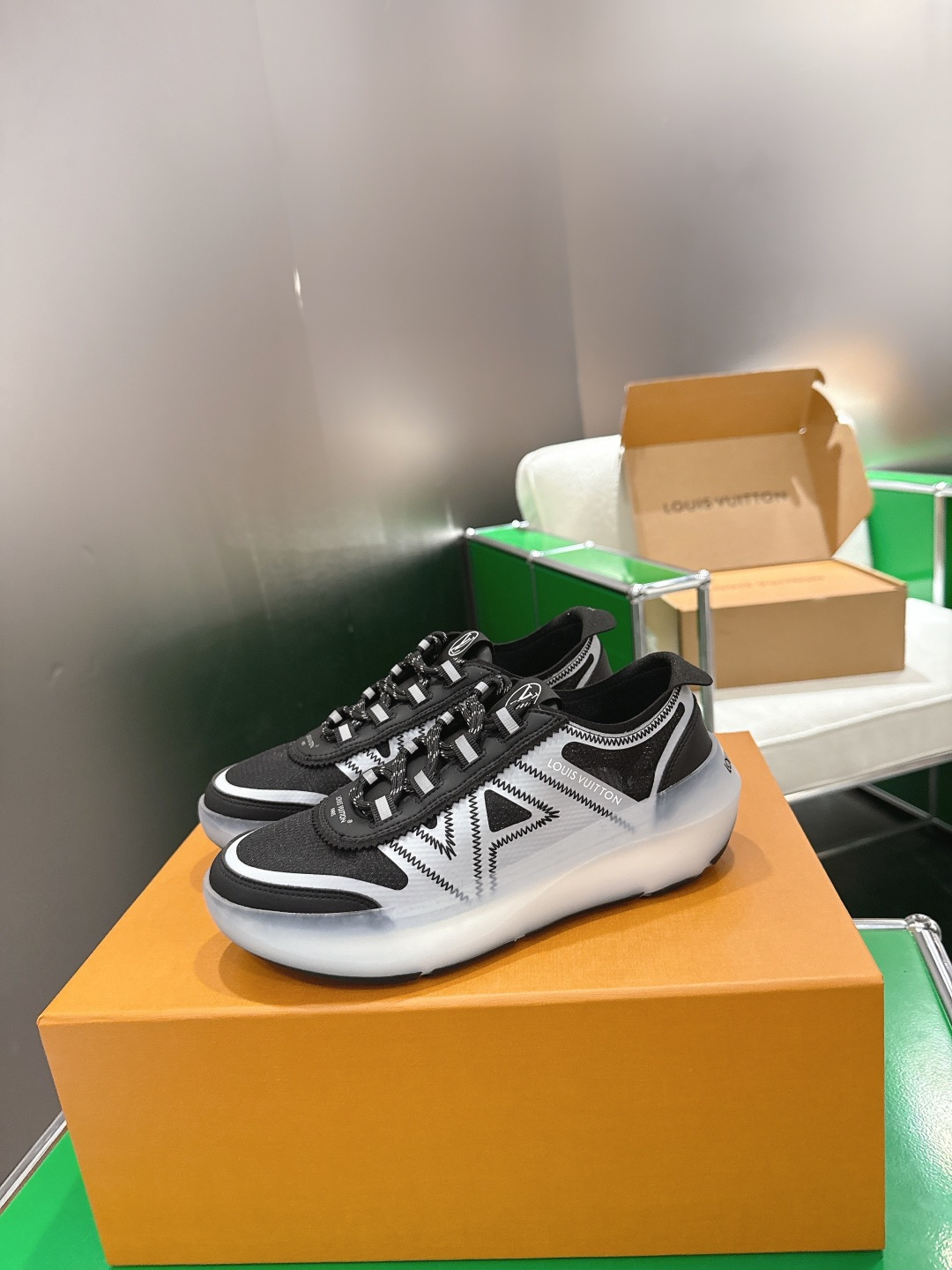 Louis Vuitton 路易威登SPRINT 运动鞋