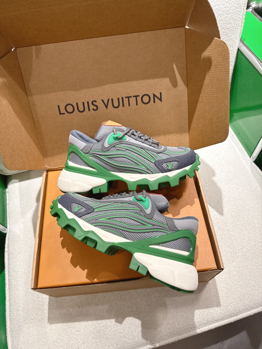 Louis Vuitton 路易威登Summit 运动鞋