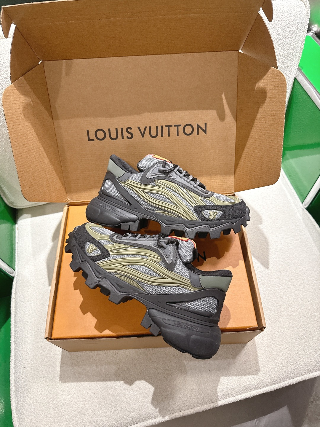 Louis Vuitton 路易威登Summit 运动鞋