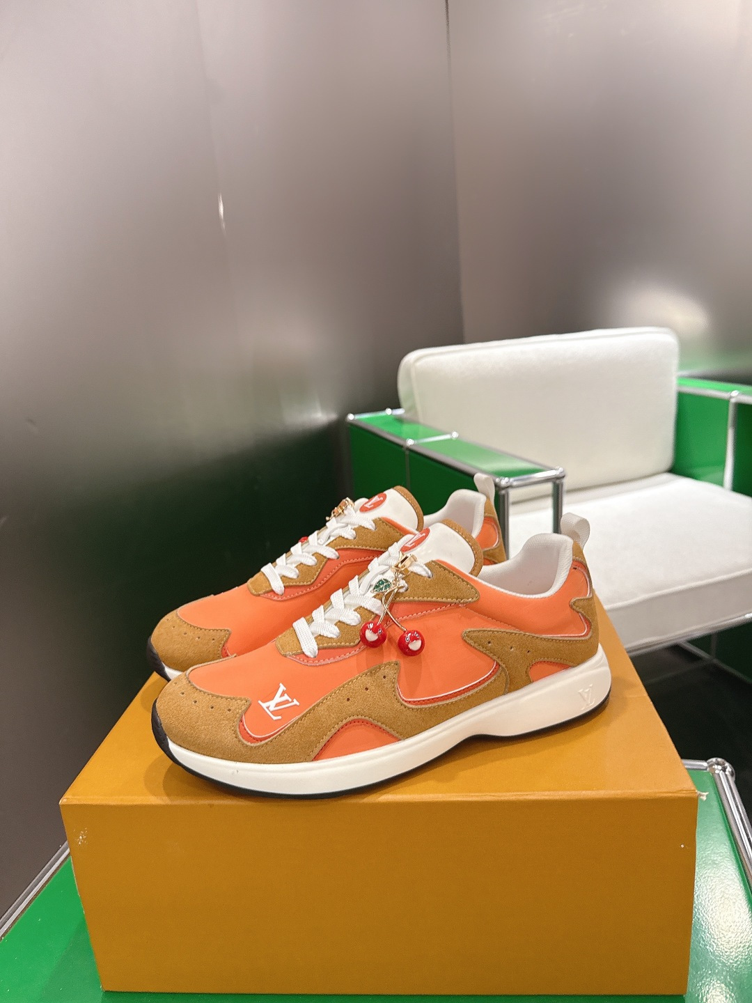 Louis Vuitton LV路易威登 全新Drop系列休闲鞋运动鞋 跑鞋‼