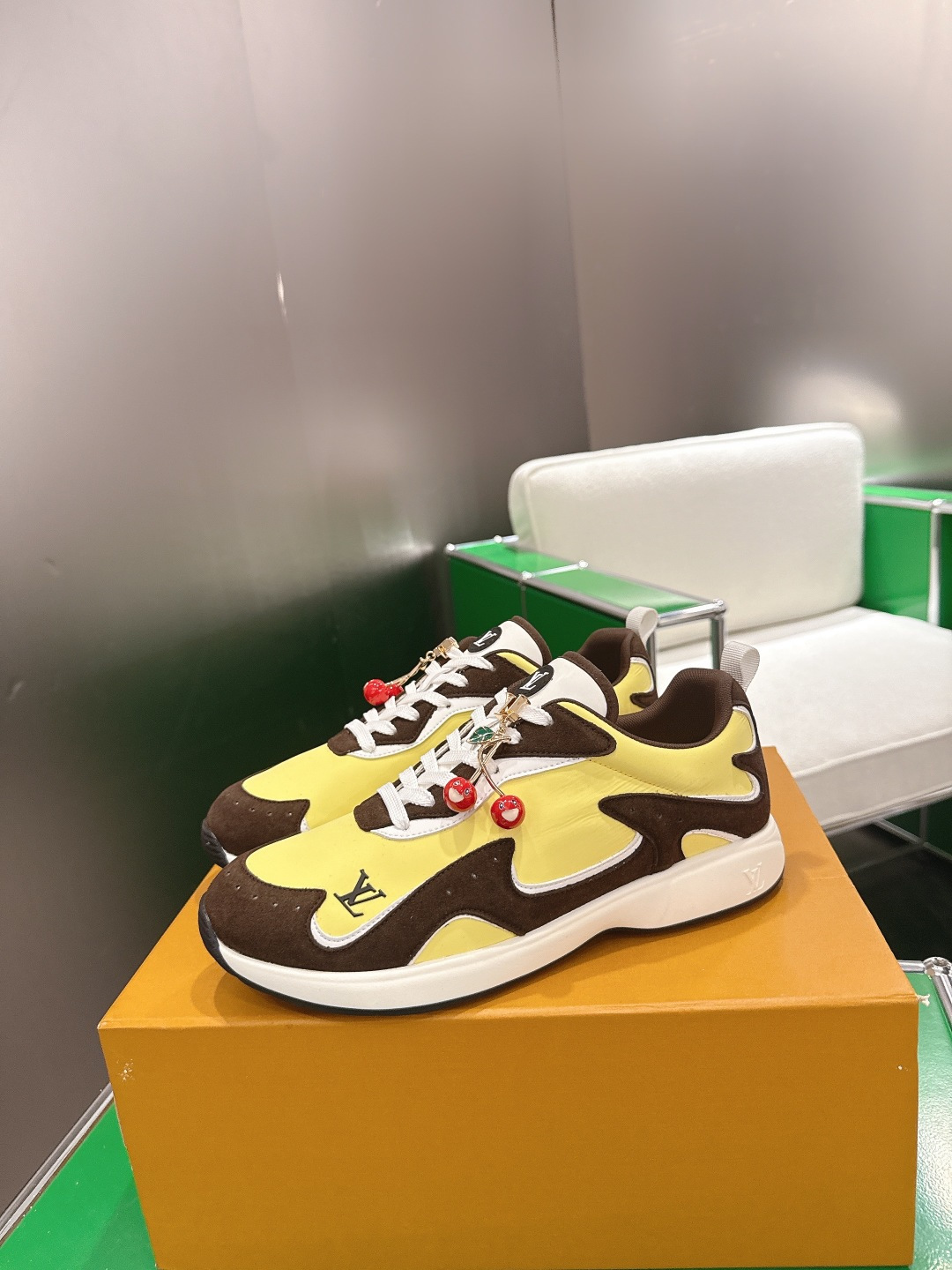 Louis Vuitton LV路易威登 全新Drop系列休闲鞋运动鞋 跑鞋‼