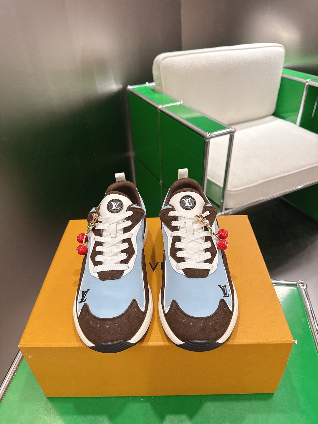 Louis Vuitton LV路易威登 全新Drop系列休闲鞋运动鞋 跑鞋‼