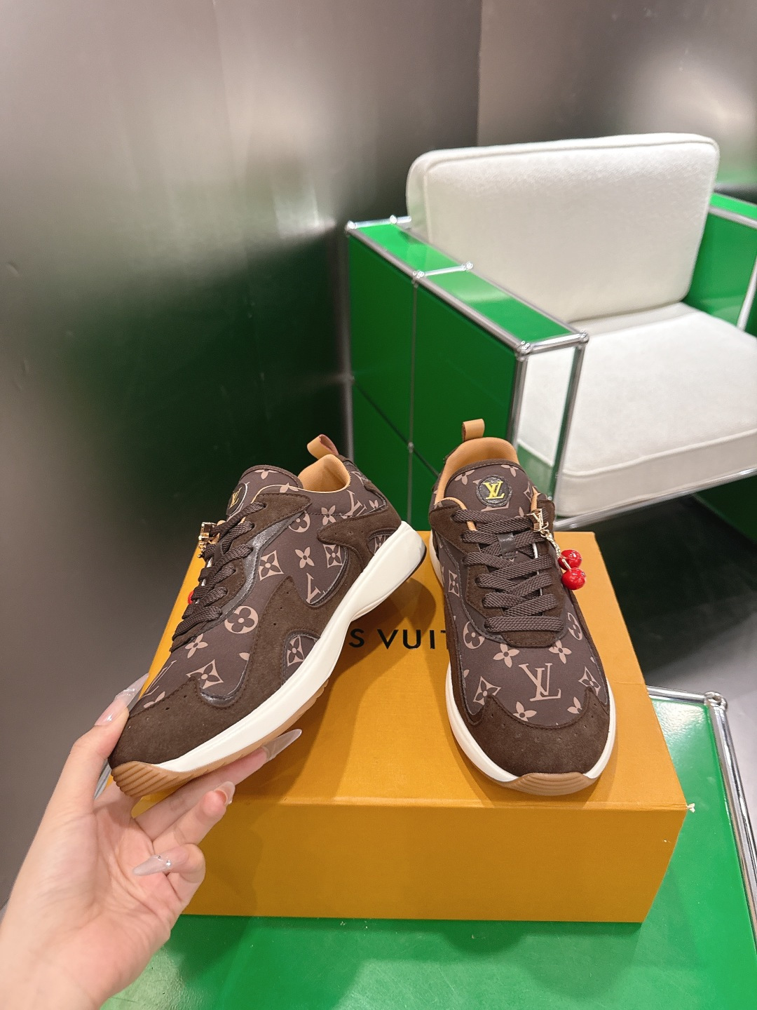 Louis Vuitton LV路易威登 全新Drop系列休闲鞋运动鞋 跑鞋‼