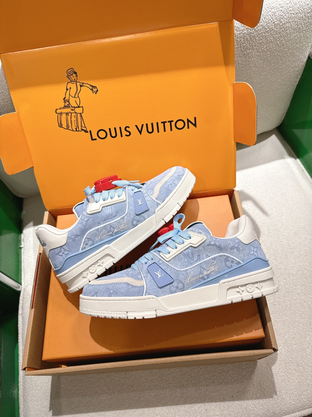 配饰60😀G2231-Louis Vuiton 路易威登 新款 LV Trainer系列板鞋篮球鞋 ‼️  本款 LV 