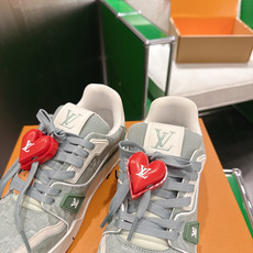 配饰60😀G2231-Louis Vuiton 路易威登 新款 LV Trainer系列板鞋篮球鞋 ‼️ 本款 LV 配饰60😀G2231-Louis Vuiton 路易威登 新款 LV Trainer系列板鞋篮球鞋 ‼️ 本款 LV