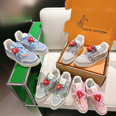 配饰60😀G2231-Louis Vuiton 路易威登 新款 LV Trainer系列板鞋篮球鞋 ‼️ 本款 LV 配饰60😀G2231-Louis Vuiton 路易威登 新款 LV Trainer系列板鞋篮球鞋 ‼️ 本款 LV
