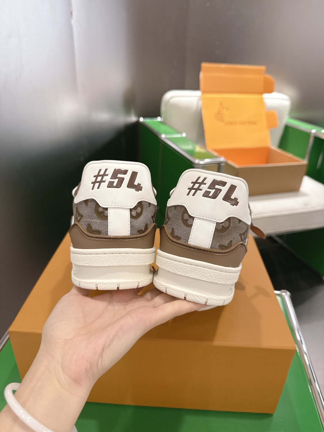 配饰60😀G2231-Louis Vuiton 路易威登 新款 LV Trainer系列板鞋篮球鞋 ‼️  本款 LV 