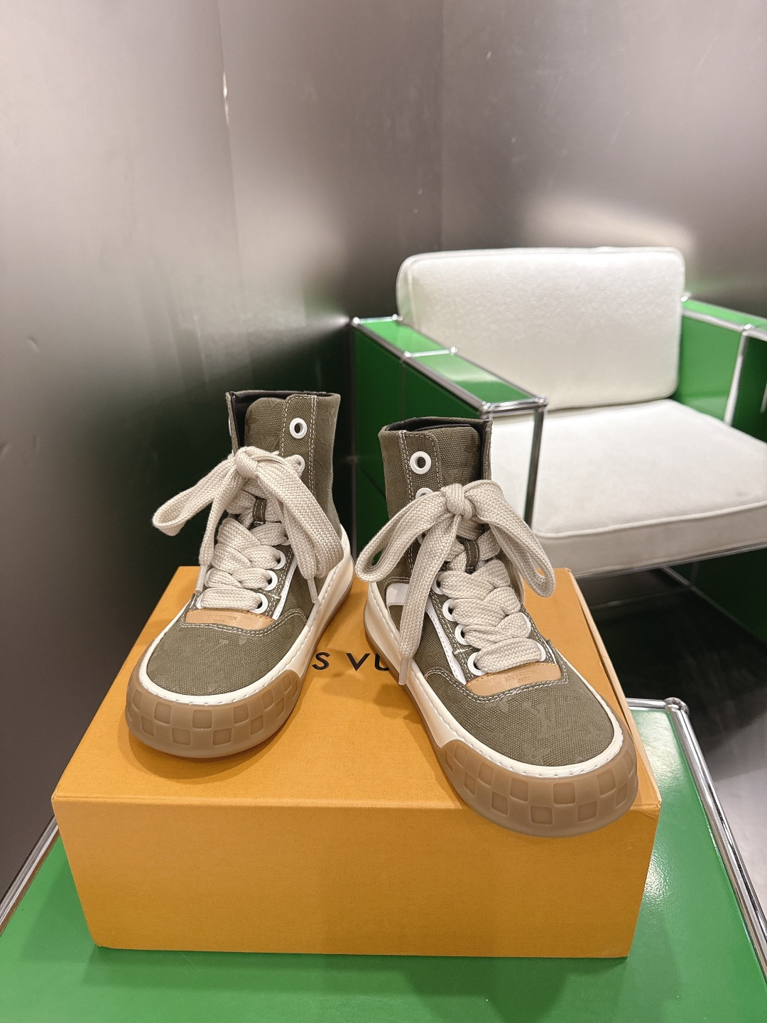 Louis Vuitton Sneakers