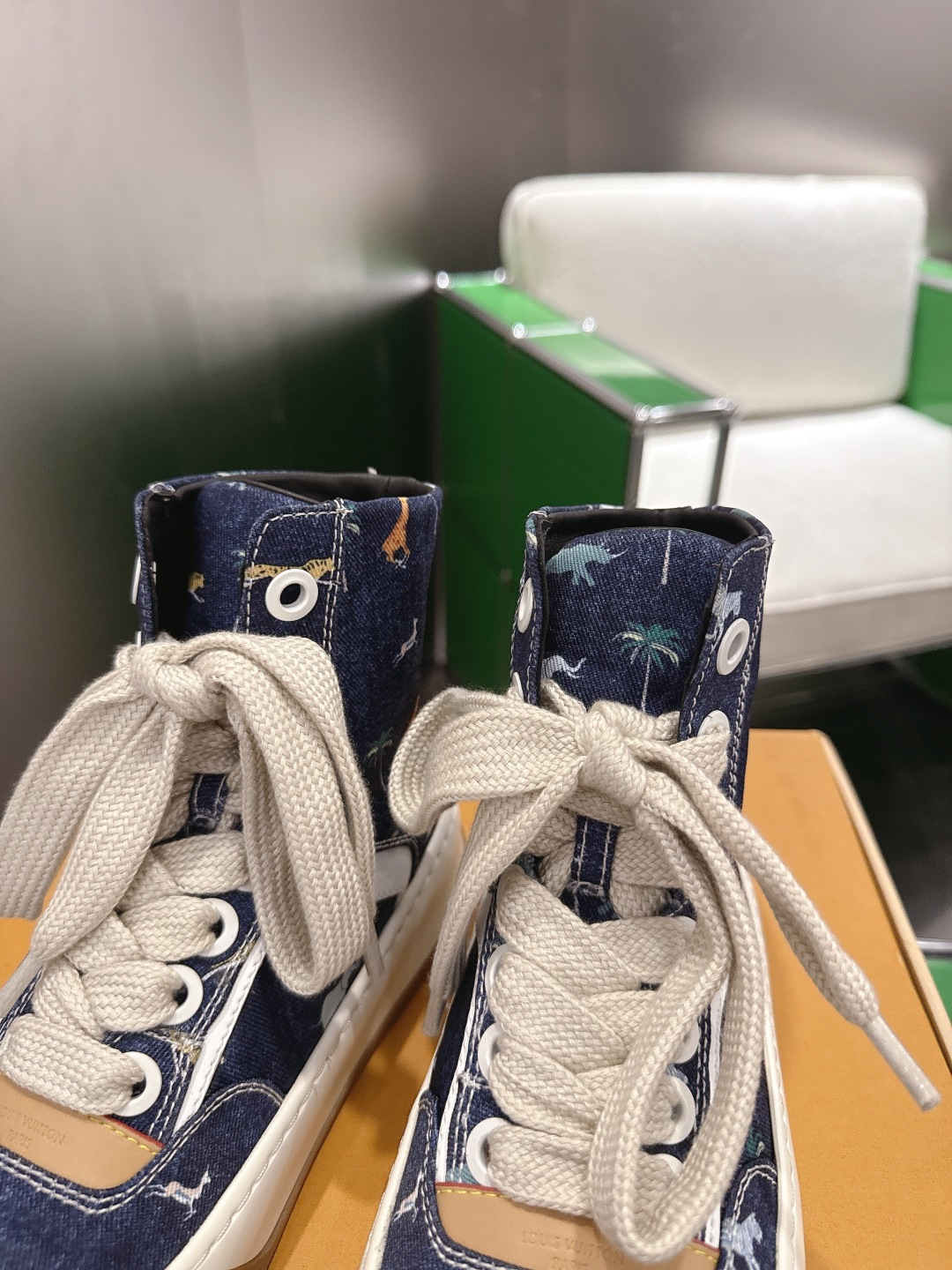 Louis Vuitton Sneakers