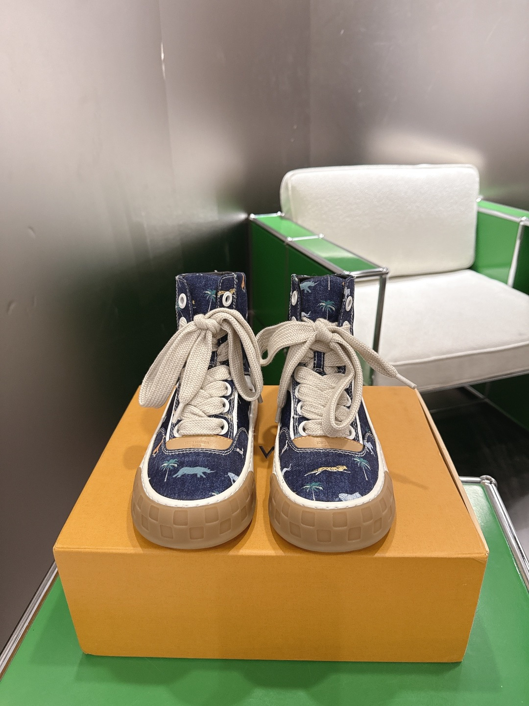 Louis Vuitton Sneakers