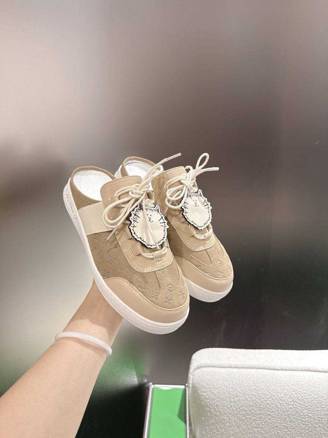 Louis Vuitton Slides