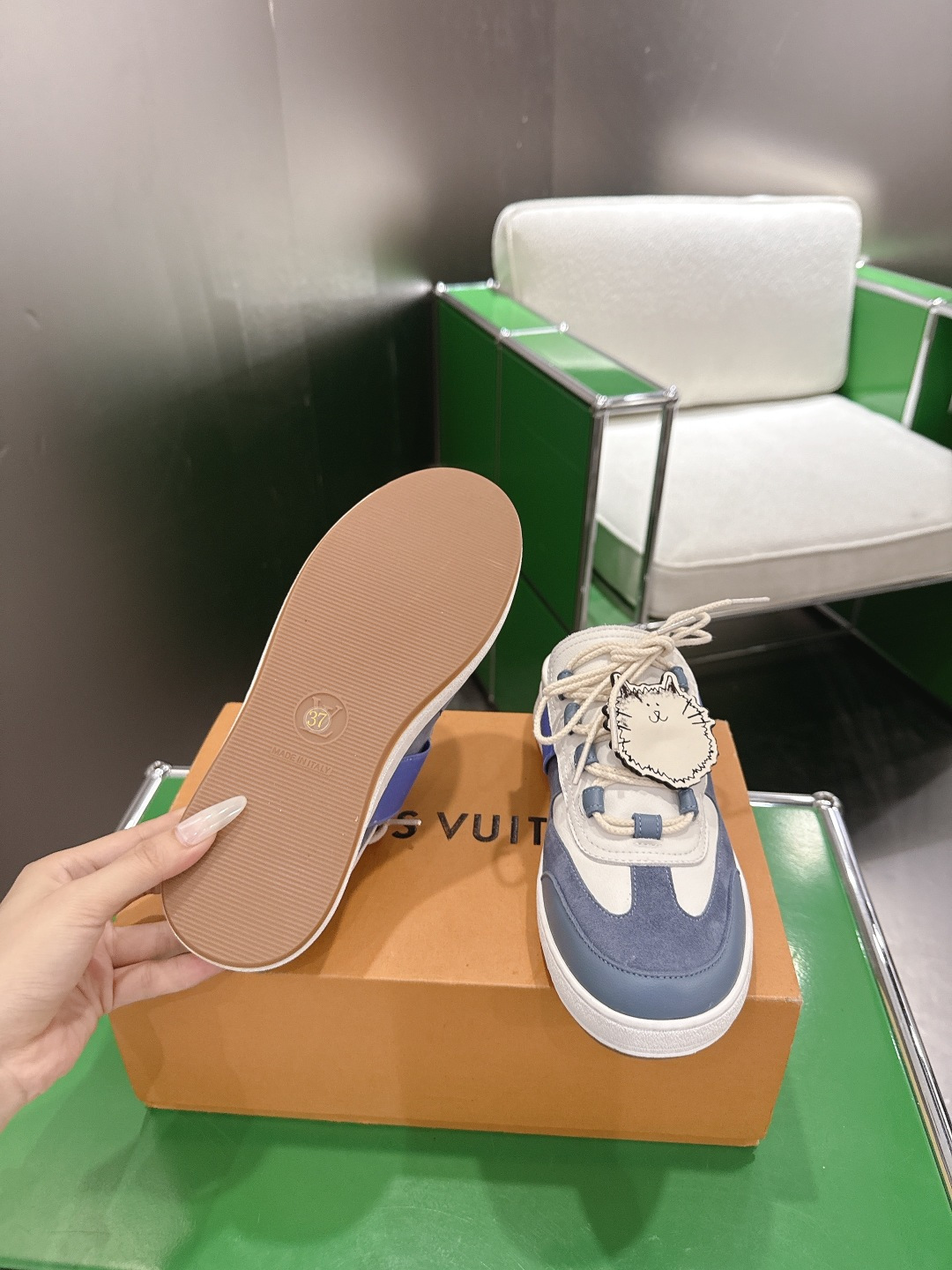 Louis Vuitton Slides
