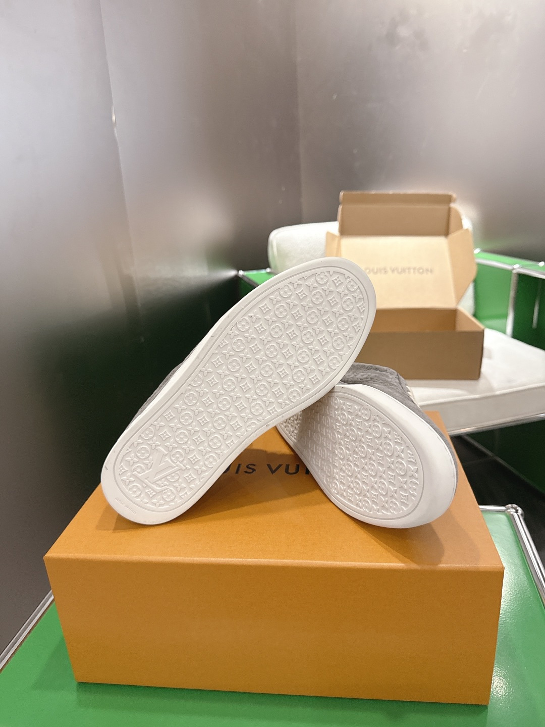 Louis Vuitton Sneakers