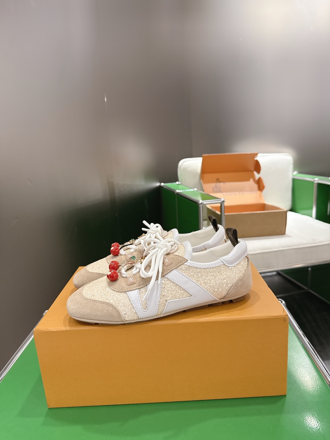 Louis Vuitton Sneakers