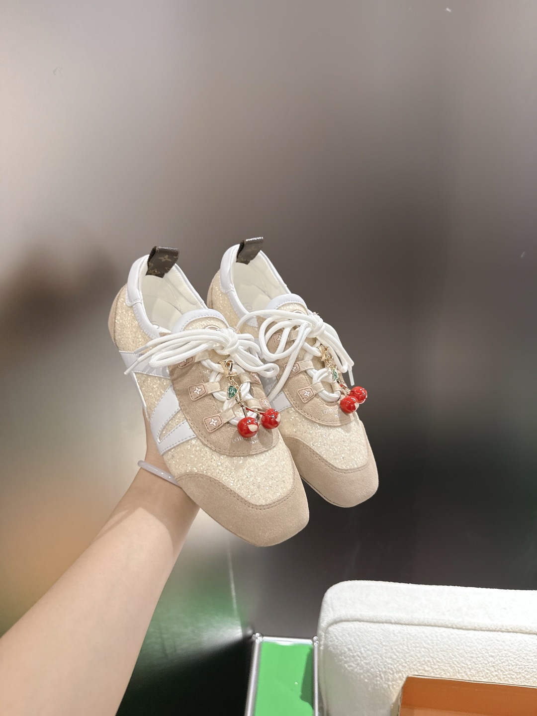 Louis Vuitton Sneakers