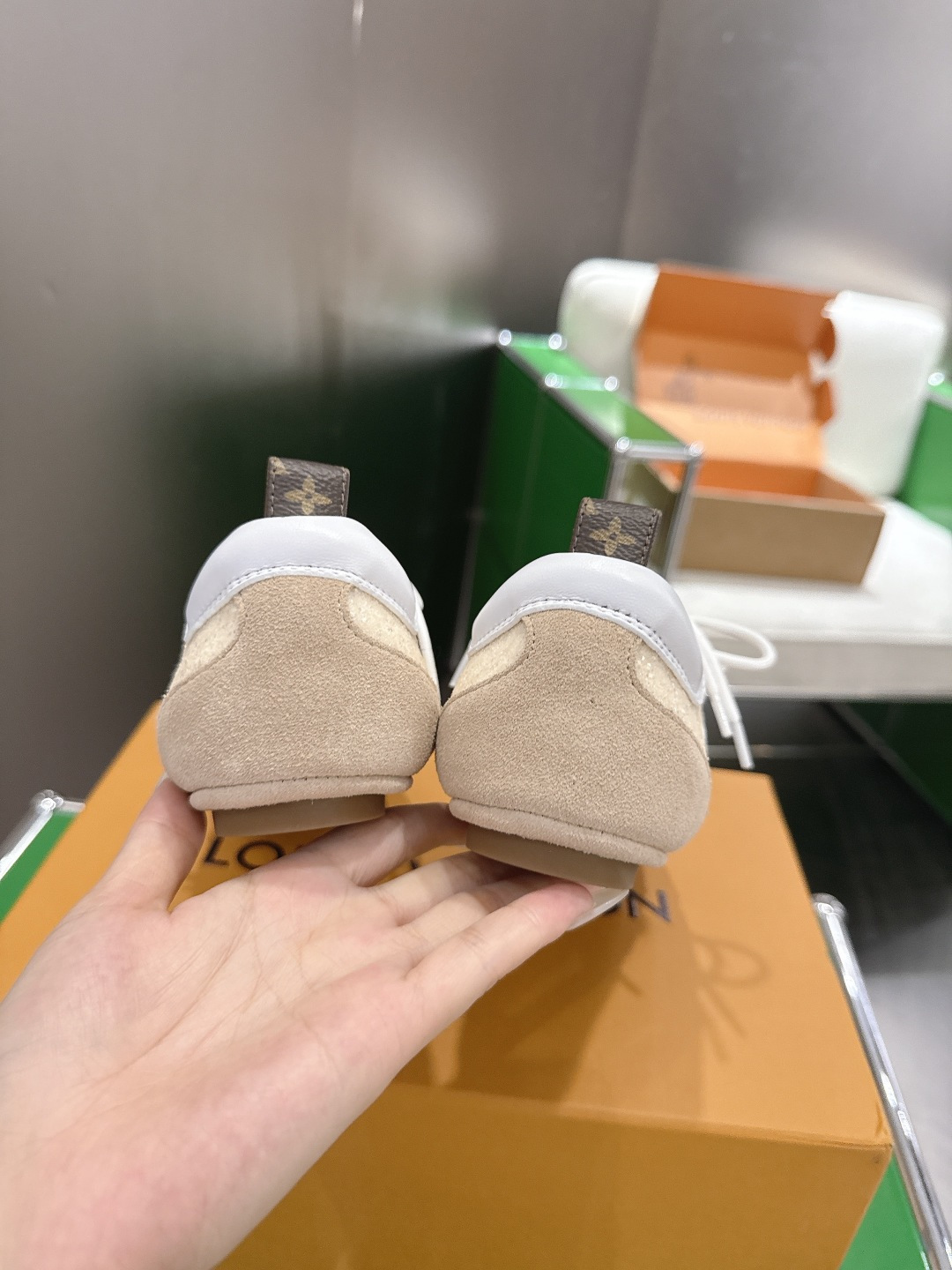 Louis Vuitton Sneakers