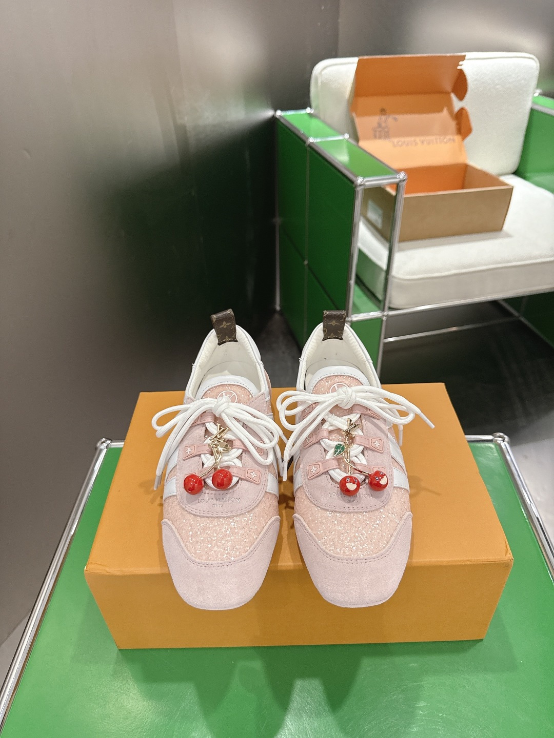 Louis Vuitton Sneakers