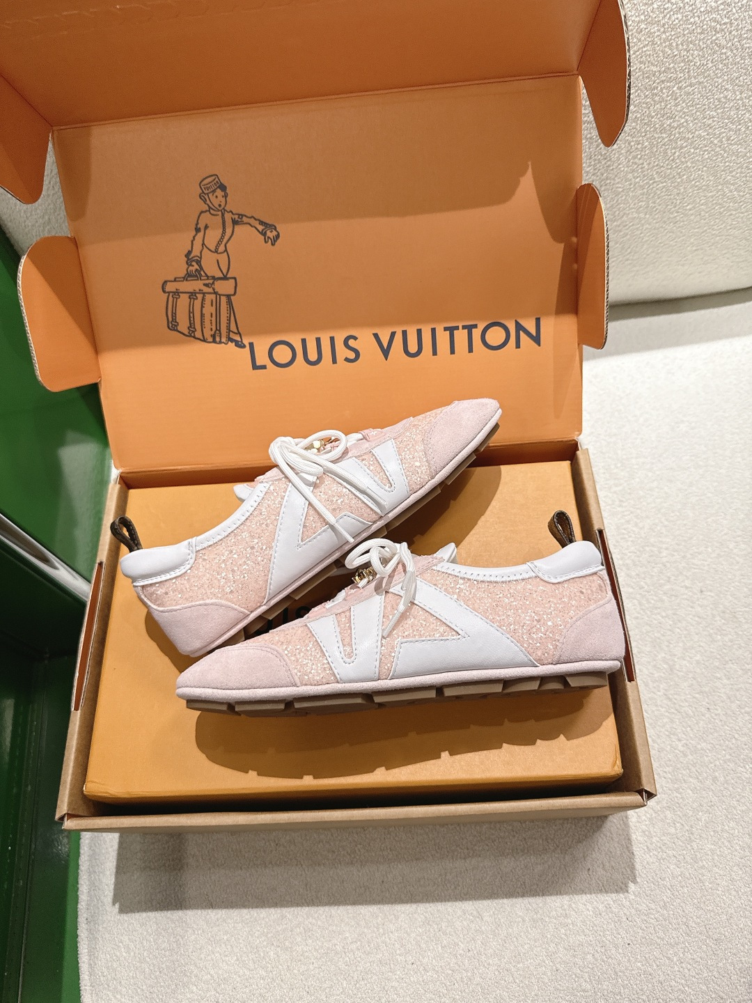 Louis Vuitton Sneakers