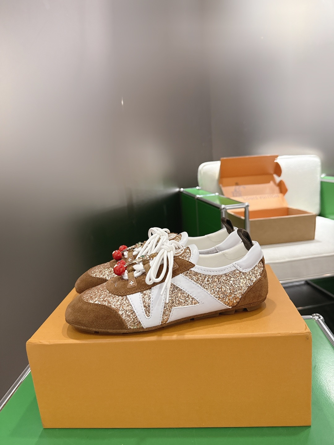 Louis Vuitton Sneakers