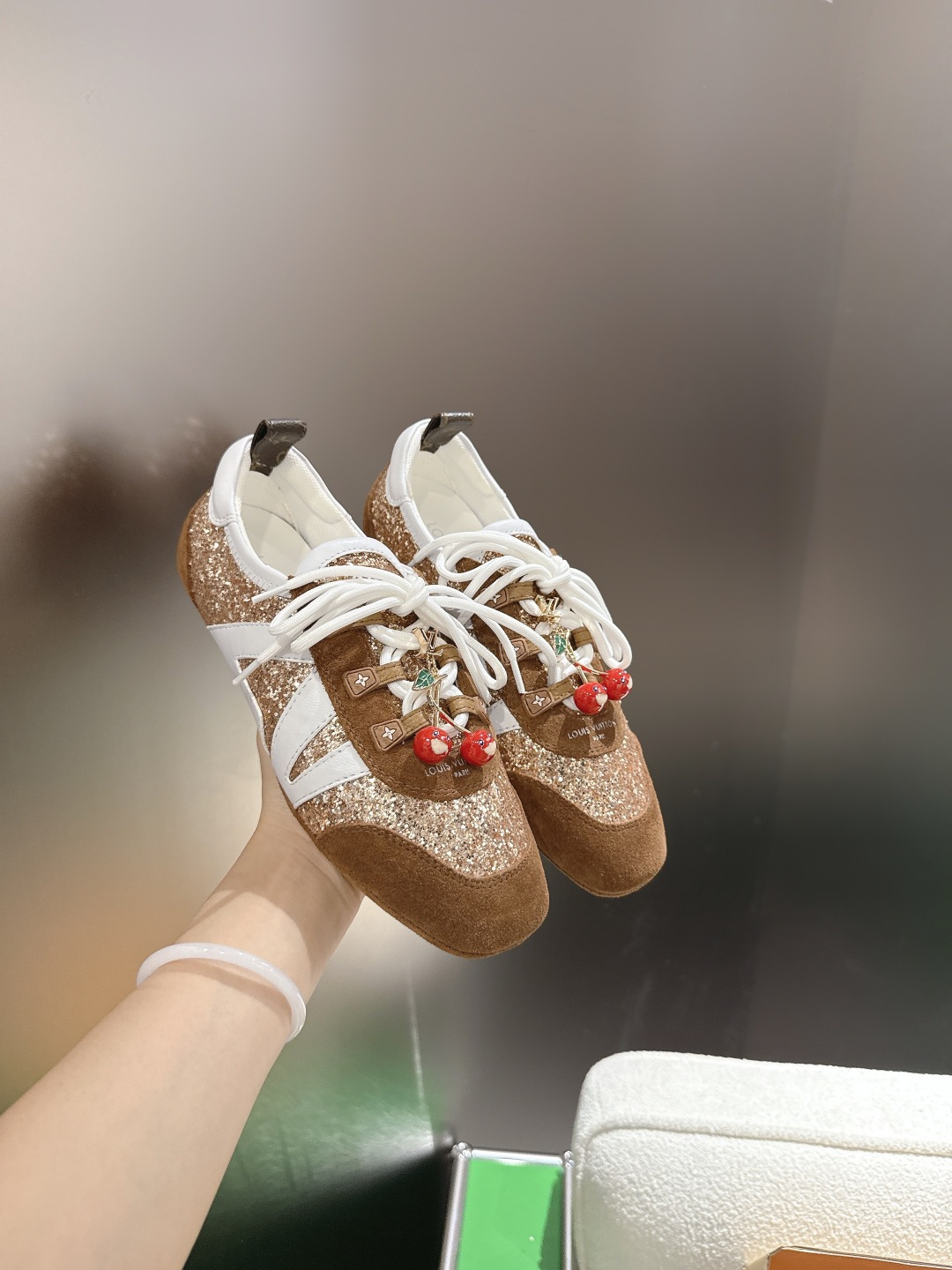Louis Vuitton Sneakers