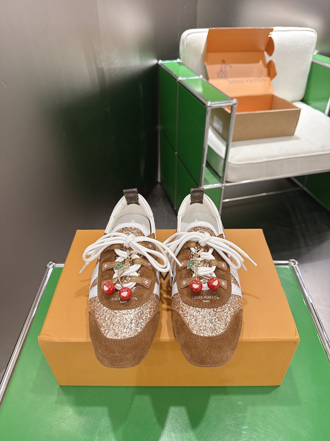 Louis Vuitton Sneakers