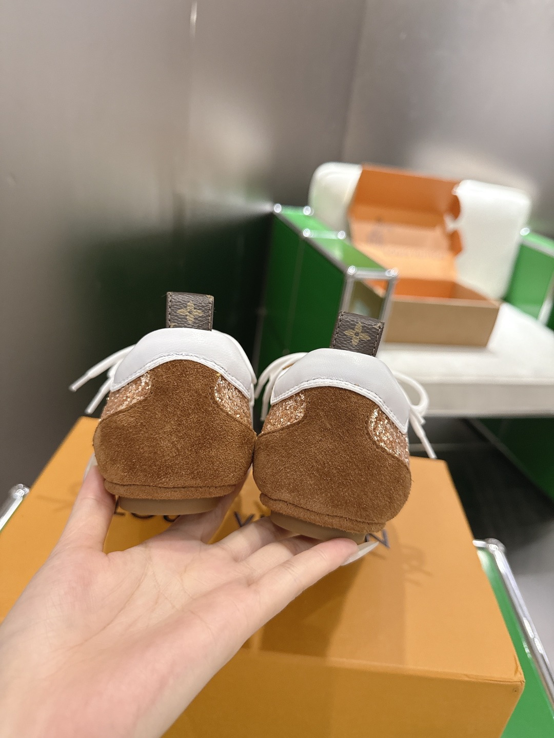 Louis Vuitton Sneakers