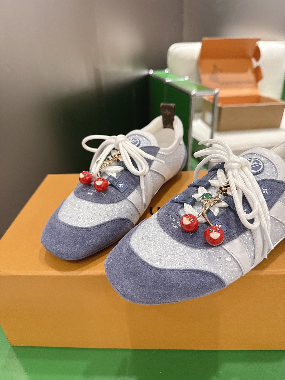 Louis Vuitton Sneakers