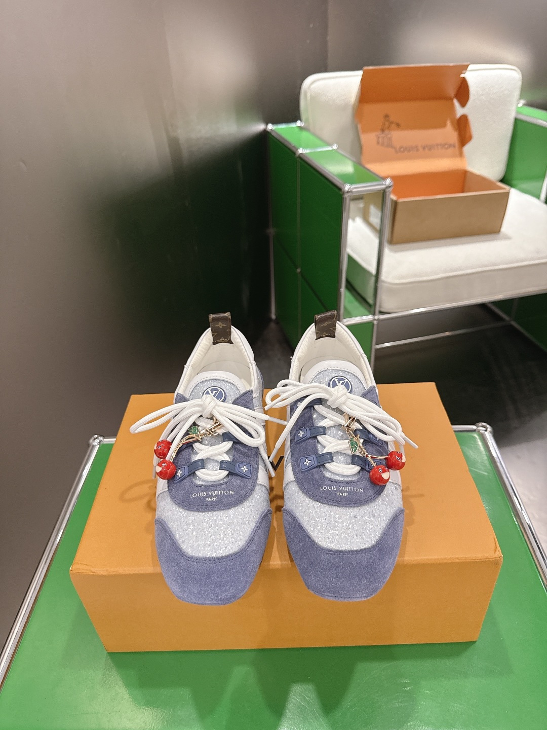 Louis Vuitton Sneakers
