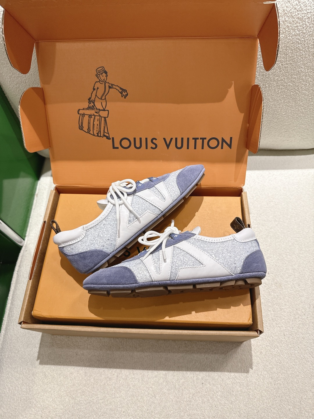 Louis Vuitton Sneakers
