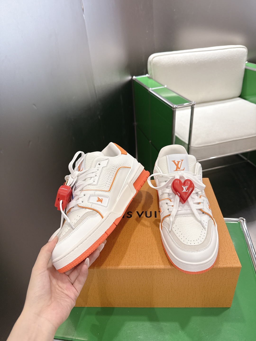 配饰60😀G2231-Louis Vuiton 路易威登 新款 LV Trainer系列板鞋篮球鞋 ‼️  本款 LV 