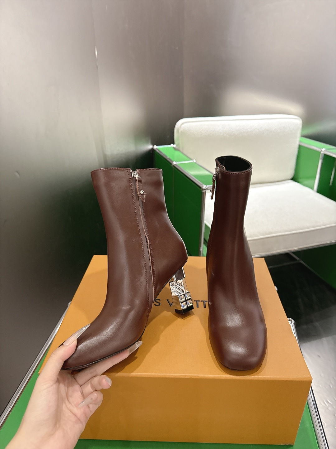 Louis Vuitton Women Shoes