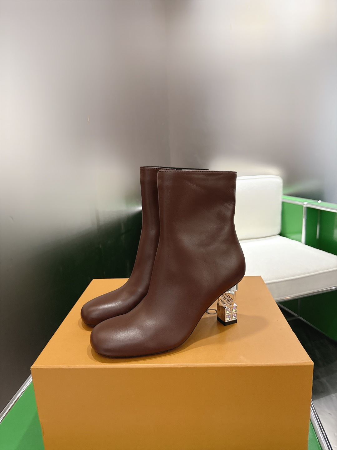 Louis Vuitton Women Shoes