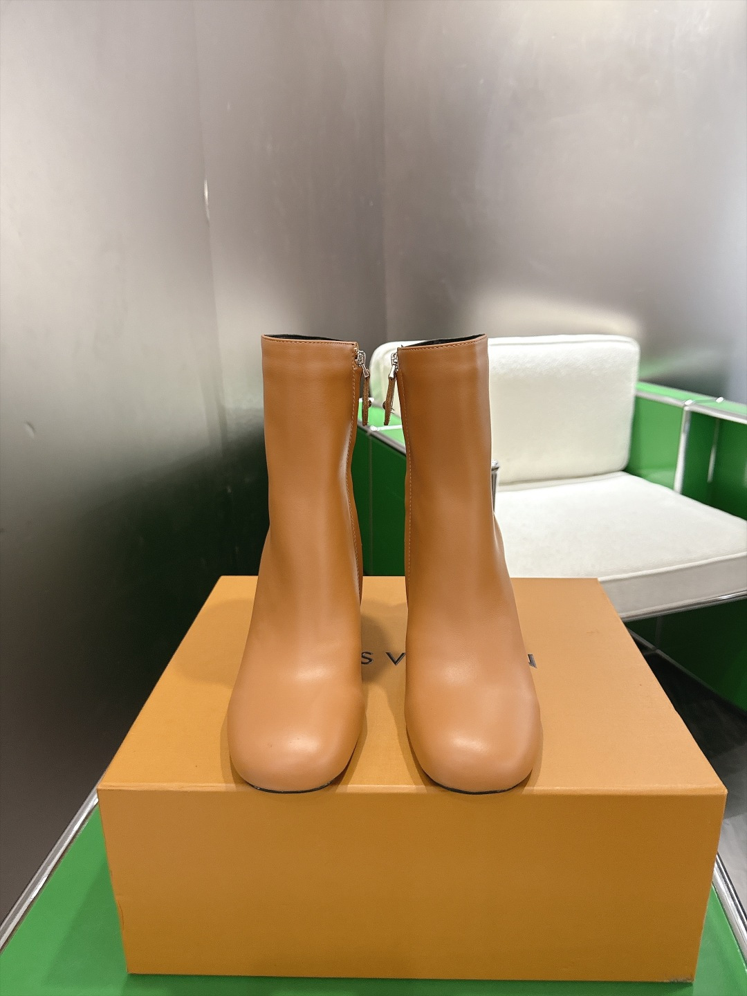 Louis Vuitton Women Shoes
