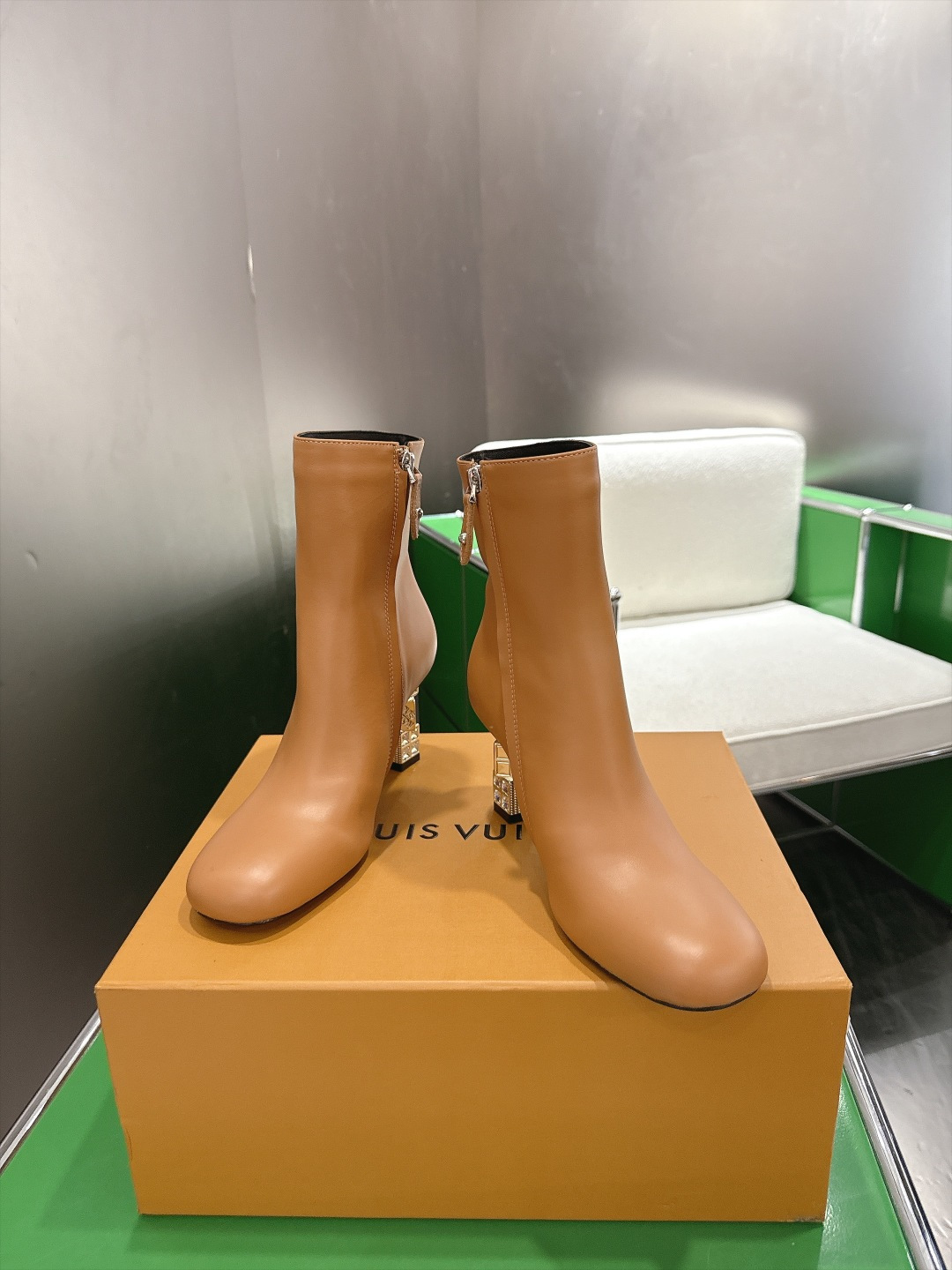 Louis Vuitton Women Shoes