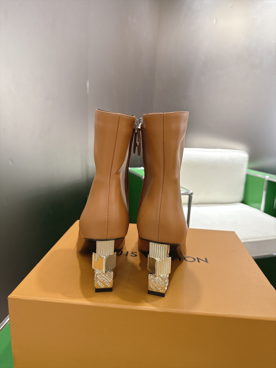 Louis Vuitton Women Shoes