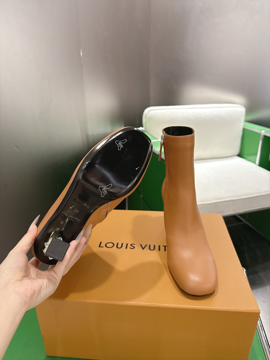 Louis Vuitton Women Shoes