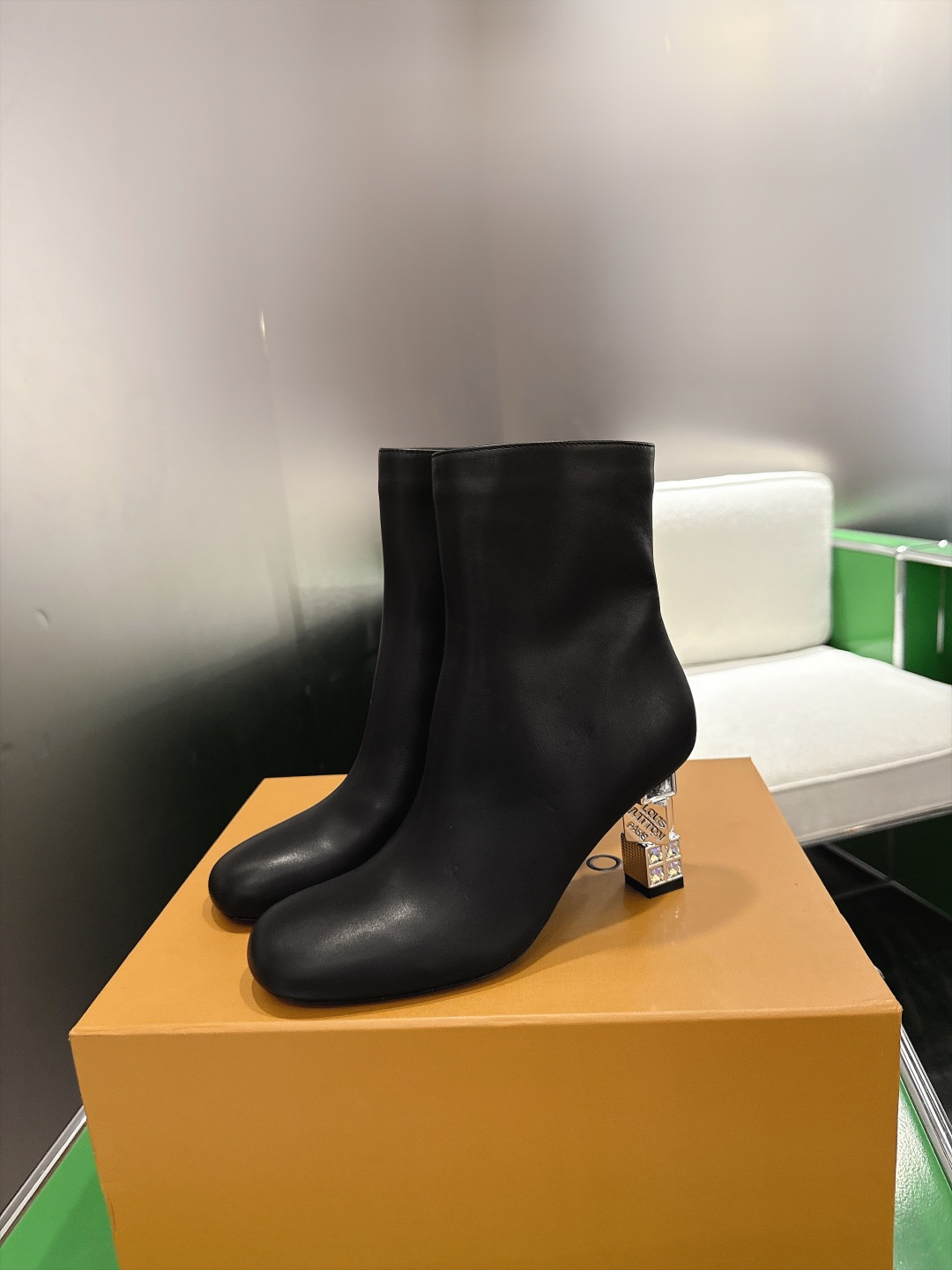 Louis Vuitton Women Shoes