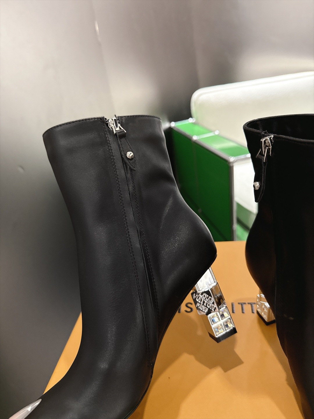 Louis Vuitton Women Shoes