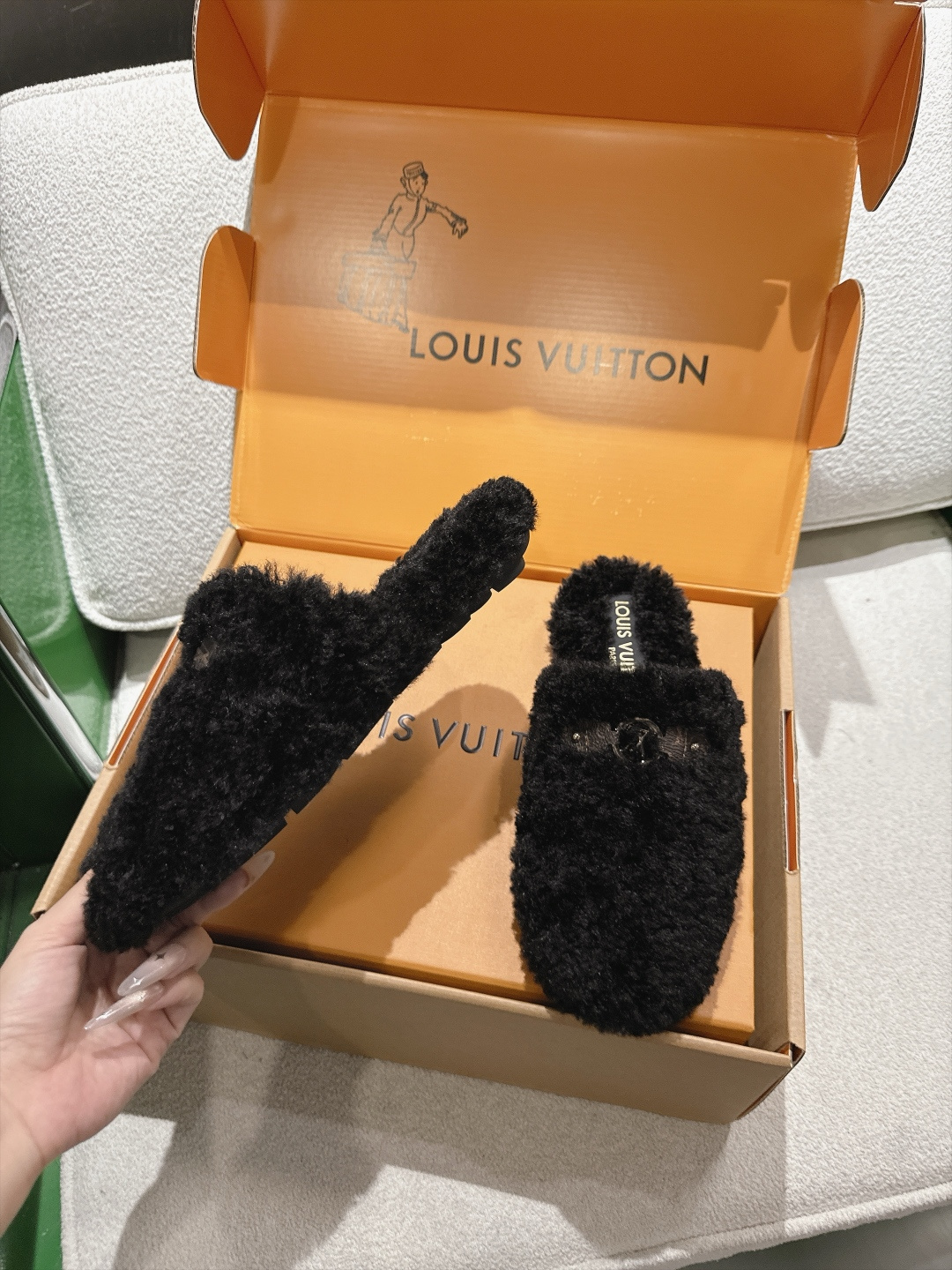 Louis Vuitton Slides