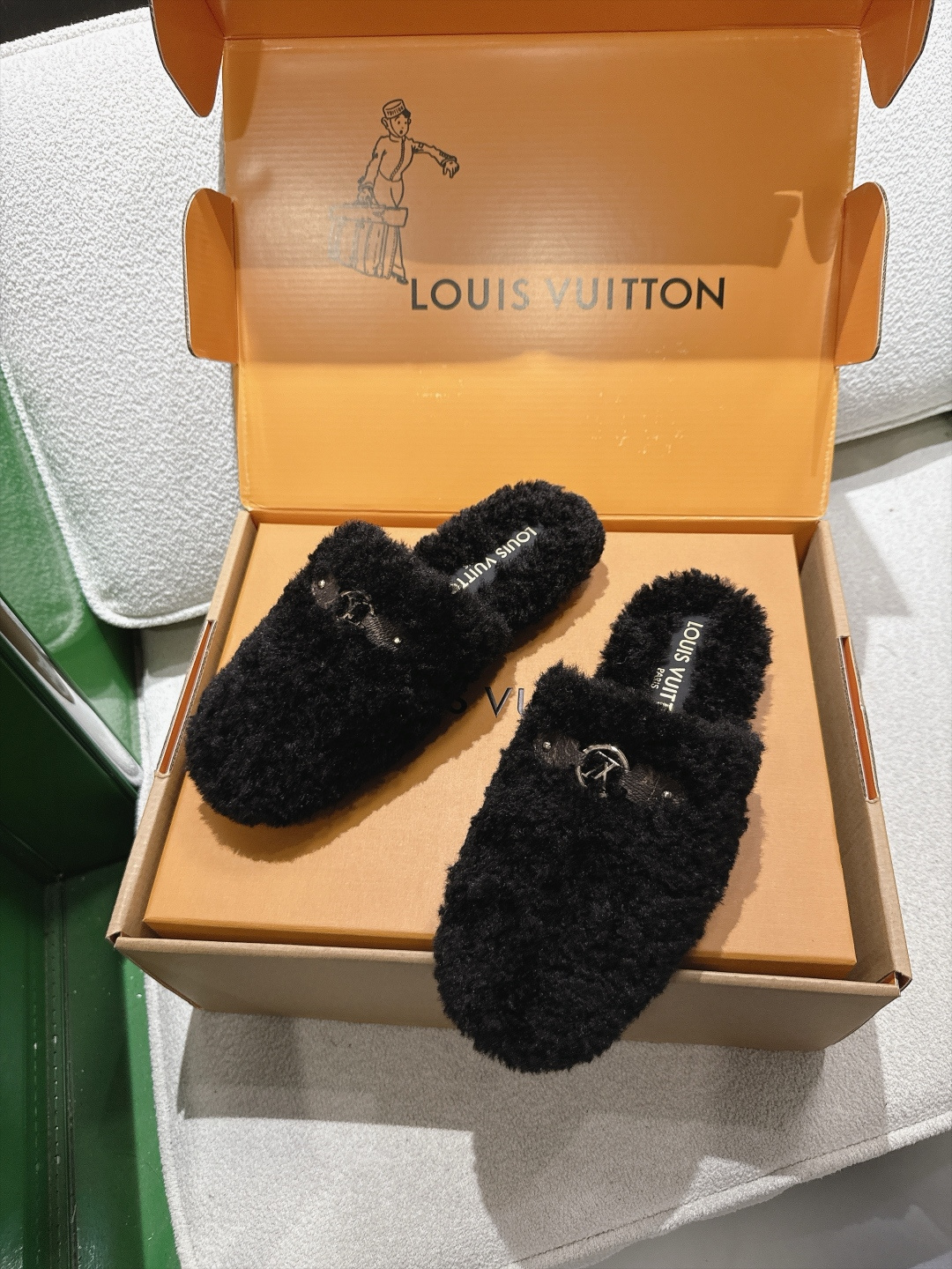 Louis Vuitton Slides